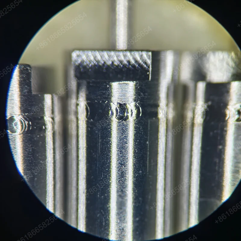 W jaki sposób obróbka wiązką lasera zmienia precyzyjną produkcję?